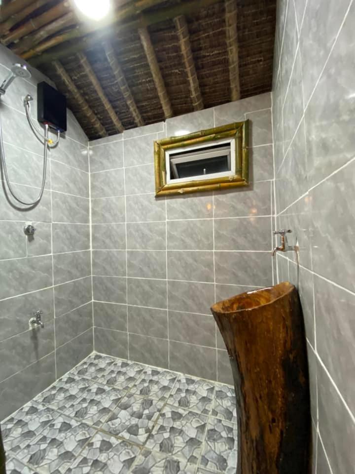 The New Big Tree Beach Resort Mombasa Extérieur photo